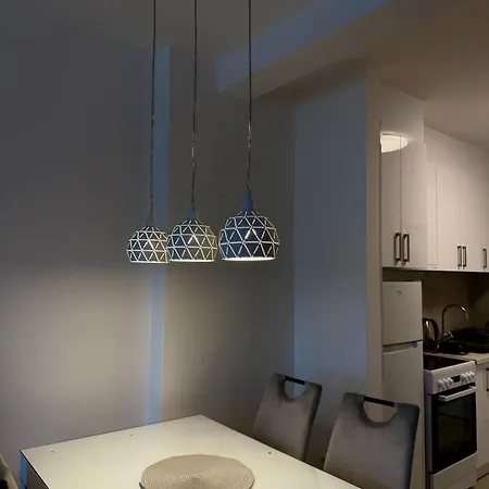 Crystal Centar *